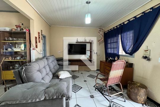 Sala de casa à venda com 1 quarto, 80m² em Santos Dumont, São Leopoldo