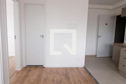 Sala / Cozinha / Área de serviço de apartamento à venda com 2 quartos, 40m² em Jardim Maria Duarte, São Paulo