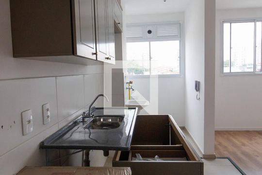 Sala / Cozinha / Área de serviço de apartamento à venda com 2 quartos, 40m² em Jardim Maria Duarte, São Paulo