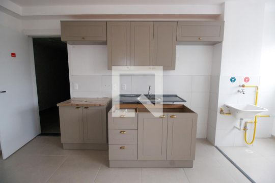 Sala / Cozinha / Área de serviço de apartamento à venda com 2 quartos, 40m² em Jardim Maria Duarte, São Paulo
