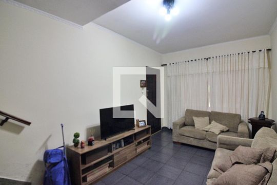 Casa à venda com 3 quartos, 156m² em Jardim Andrea Demarchi, São Bernardo do Campo