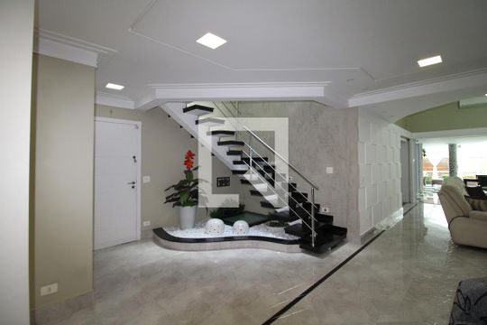 Sala de casa à venda com 4 quartos, 790m² em Água Fria, São Paulo