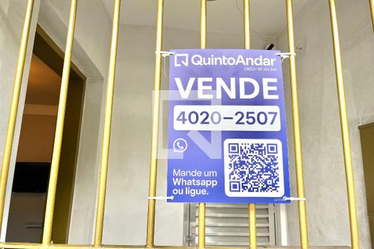 Plaquinha de casa para alugar com 3 quartos, 140m² em Vila Clementino, São Paulo