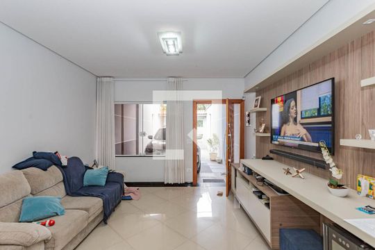 Sala de casa à venda com 4 quartos, 280m² em Vila Moinho Velho, São Paulo