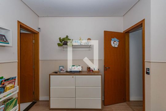 Suíte 1 de casa à venda com 4 quartos, 280m² em Vila Moinho Velho, São Paulo
