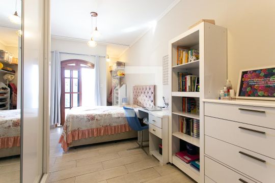 Quarto 1 de casa à venda com 3 quartos, 280m² em Vila Sao Geraldo, São Paulo