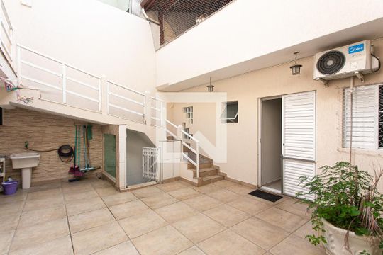 Quintal de casa à venda com 3 quartos, 280m² em Vila Sao Geraldo, São Paulo
