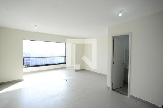 Kitnet/Studio à venda com 1 quarto, 35m² em Cambuci, São Paulo