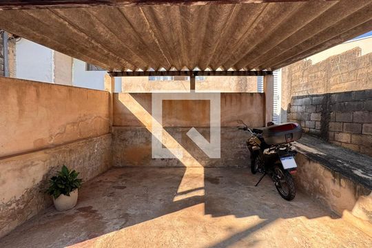 Garagem de casa à venda com 3 quartos, 243m² em Jardim dos Oliveiras, Campinas