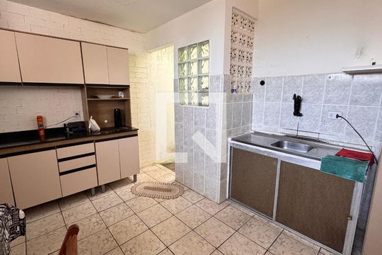 Cozinha de casa à venda com 3 quartos, 243m² em Jardim dos Oliveiras, Campinas