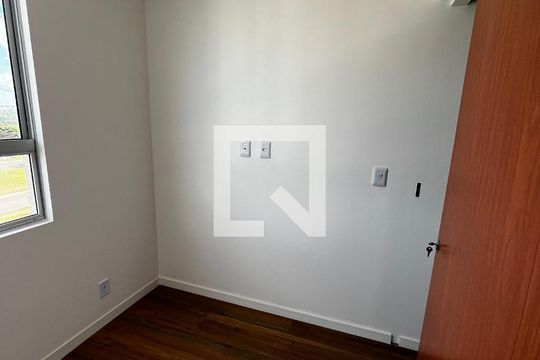 Quarto 1 de apartamento para alugar com 2 quartos, 32m² em Samambaia Norte (Samambaia), Brasília