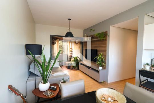 Sala de apartamento à venda com 2 quartos, 81m² em Cristal, Porto Alegre