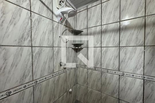 Banheiro de apartamento à venda com 2 quartos, 56m² em Santo Andre, São Leopoldo