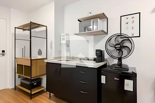Cozinha de apartamento à venda com 1 quarto, 28m² em Pinheiros, São Paulo