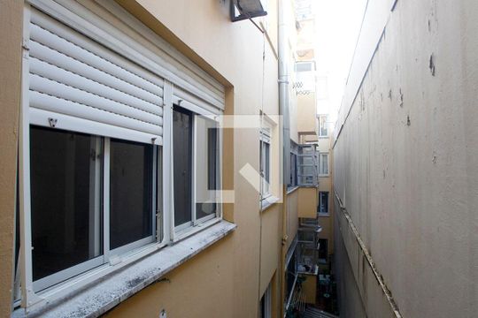 Vista do Quarto 3 de apartamento à venda com 3 quartos, 104m² em Rio Branco, Porto Alegre