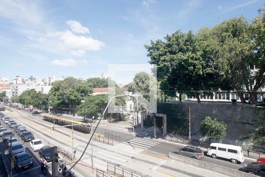 Vista do Quarto 2 de apartamento à venda com 3 quartos, 104m² em Rio Branco, Porto Alegre