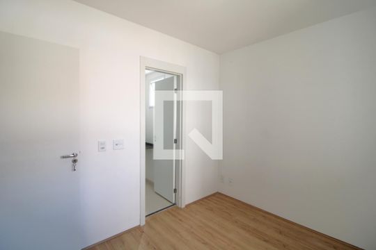 Quarto 1 de apartamento à venda com 2 quartos, 43m² em Jardim Campo Grande, São Paulo