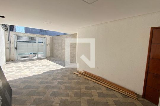 Garagem de casa à venda com 2 quartos, 85m² em Parque Novo Oratório, Santo André
