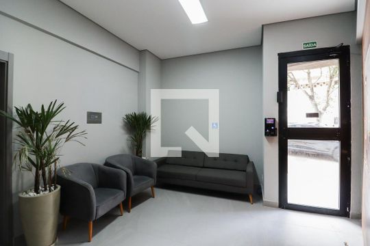 Hall de apartamento para alugar com 1 quarto, 27m² em Jardim São Paulo, São Paulo