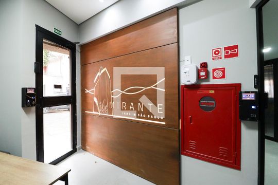 Hall de apartamento para alugar com 1 quarto, 27m² em Jardim São Paulo, São Paulo