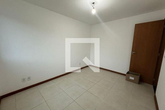 Casa à venda com 4 quartos, 135m² em Loteamento Maravista, Niterói