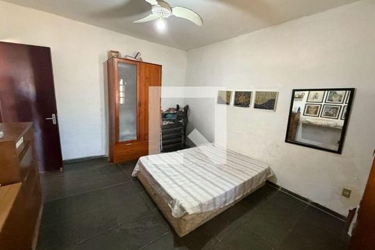 Casa à venda com 5 quartos, 250m² em Engenho do Mato, Niterói