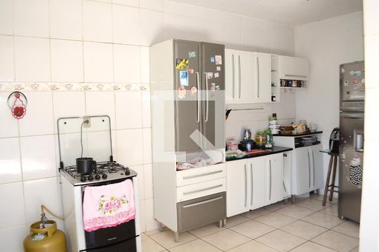 Cozinha de casa para alugar com 2 quartos, 160m² em Ribeiro de Abreu, Belo Horizonte