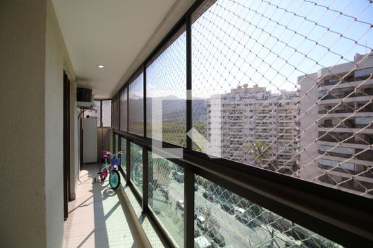 Varanda Sala de apartamento para alugar com 3 quartos, 70m² em Jacarepaguá, Rio de Janeiro