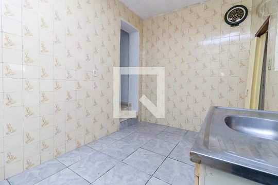 Sala/Cozinha de casa para alugar com 1 quarto, 20m² em Vila das Belezas, São Paulo
