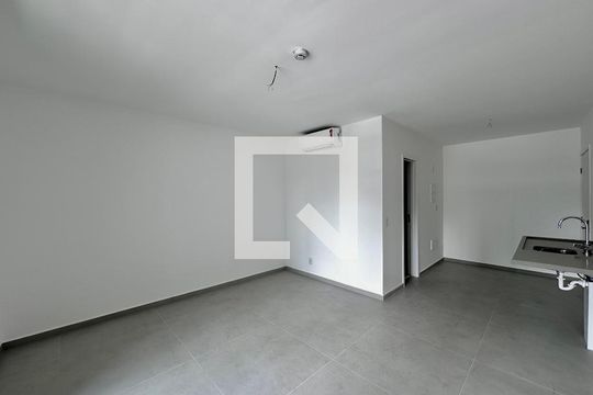 Kitnet/Studio à venda com 0 quarto, 38m² em Jardim das Acacias, São Paulo