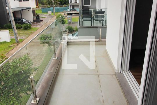 Sacada da Suíte 1 de casa de condomínio à venda com 3 quartos, 209m² em Ipanema, Porto Alegre