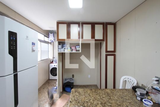 Cozinha de apartamento para alugar com 3 quartos, 155m² em Jardim America, Belo Horizonte