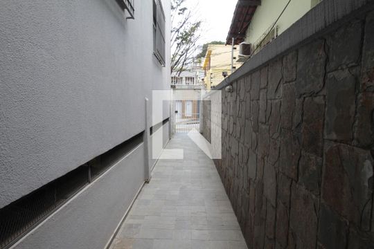 saida do prédio  de apartamento para alugar com 3 quartos, 155m² em Jardim America, Belo Horizonte