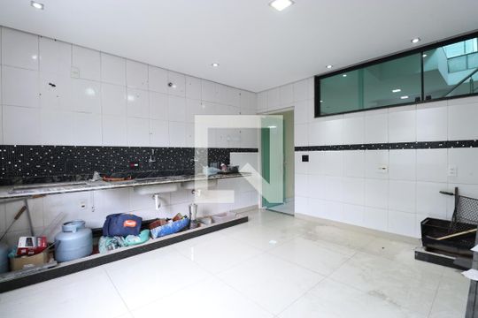 Cozinha de apartamento para alugar com 3 quartos, 59m² em Água Branca, São Paulo