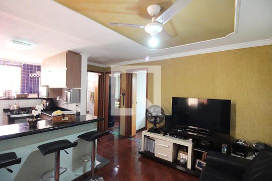 Apartamento à venda com 2 quartos, 70m² em Baeta Neves, São Bernardo do Campo
