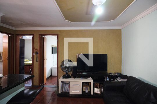 Sala de apartamento à venda com 2 quartos, 70m² em Baeta Neves, São Bernardo do Campo