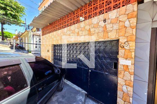 Fachada de casa para alugar com 4 quartos, 396m² em Pilares, Rio de Janeiro