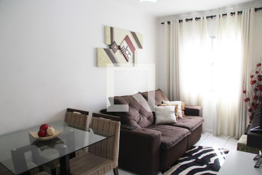 Sala  de apartamento à venda com 2 quartos, 63m² em Parque Santo Antonio, Guarulhos