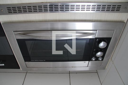Cozinha  de apartamento à venda com 2 quartos, 63m² em Parque Santo Antonio, Guarulhos