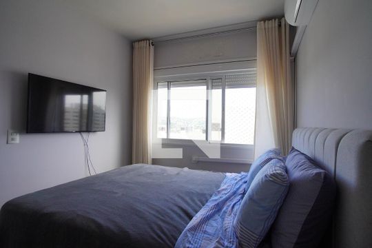 Suíte de apartamento à venda com 2 quartos, 64m² em Jardim Carvalho, Porto Alegre