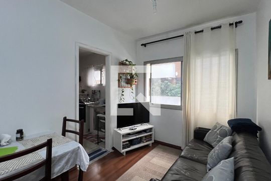Sala de apartamento à venda com 1 quarto, 60m² em Vila Madalena, São Paulo