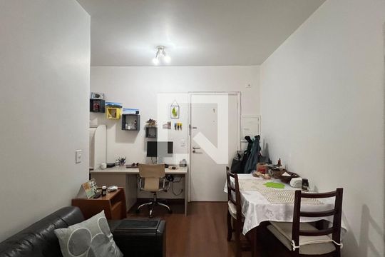Sala de apartamento à venda com 1 quarto, 60m² em Vila Madalena, São Paulo