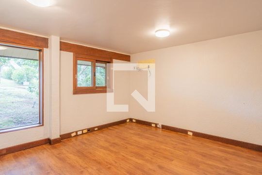 Suíte 1 de casa de condomínio para alugar com 5 quartos, 590m² em Cavalhada, Porto Alegre
