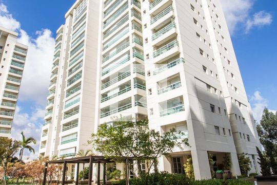 Fachada de apartamento à venda com 3 quartos, 202m² em Alphaville Empresarial, Santana de Parnaíba