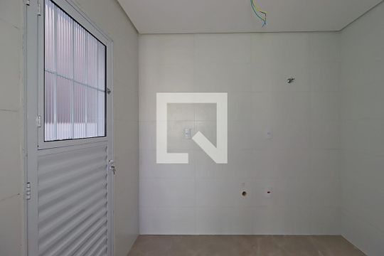 Cozinha de casa para alugar com 2 quartos, 100m² em Jardim Santo Alberto, Santo André