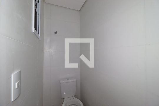 Lavabo de casa para alugar com 2 quartos, 100m² em Jardim Santo Alberto, Santo André