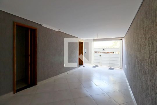 Garagem de casa à venda com 2 quartos, 100m² em Jardim Santo Alberto, Santo André
