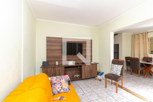 Sala de casa à venda com 3 quartos, 263m² em Vila Taquari, São Paulo