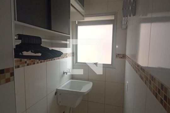 Área de Serviço de apartamento à venda com 2 quartos, 48m² em Jardim Sabara, São Paulo