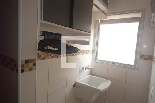 Área de Serviço de apartamento à venda com 2 quartos, 48m² em Jardim Sabara, São Paulo